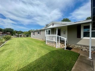 3806 E Port Ridglea Ct, Granbury, TX 76049