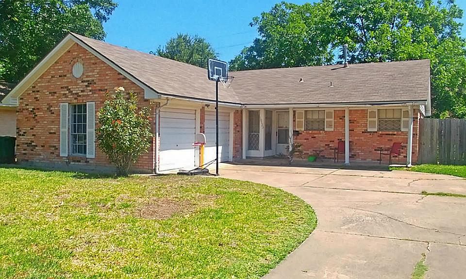 1st image of 10523 Thornlea Dr