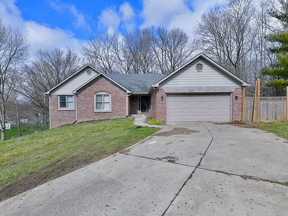 3rd image of 6462 Crystal Springs Dr