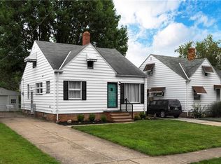 906 Wexford Ave, Parma, OH 44134