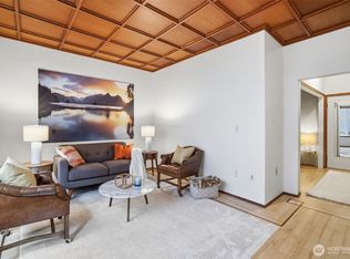 Lorington, Seattle, WA 98122
