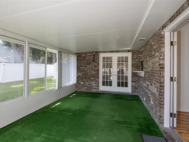 923 Sand Crest Dr — Photo 38