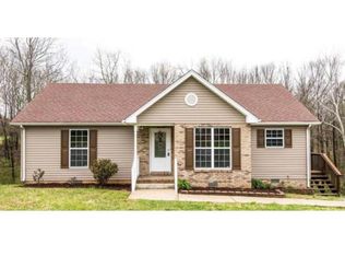 1028 Woodbrier Ln, Greenbrier, TN 37073
