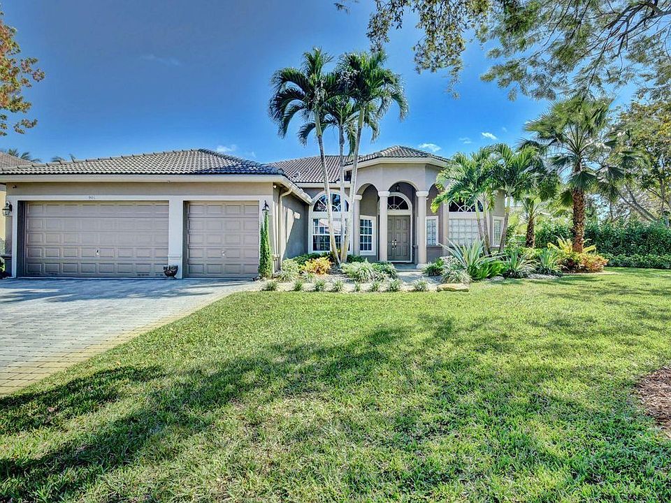 1st image of 901 NW 119th Ave
