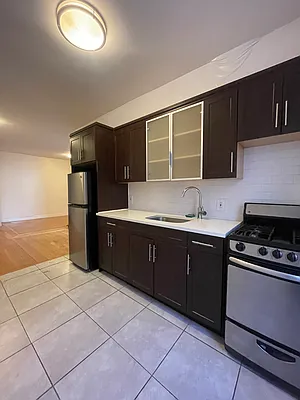 Rented by REAL New York | media 3