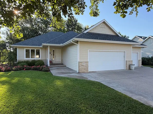 1601 Parkplace Ct, Abilene, KS 67410