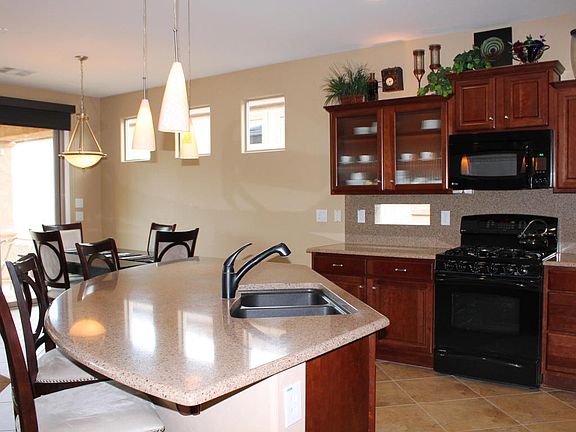 5th image of 28922 N 127th Ln