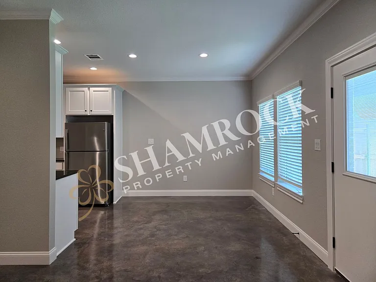 163 W Windmill Way — Photo 5