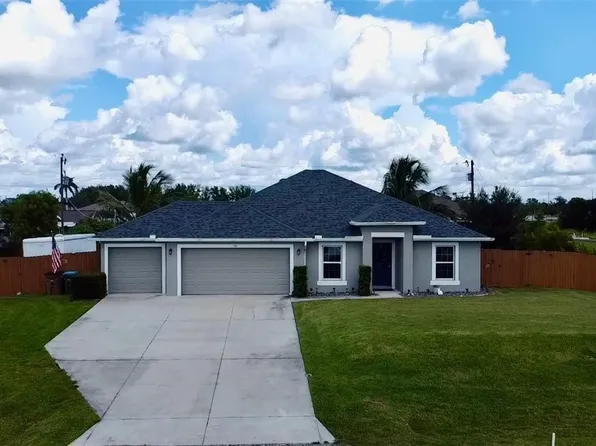 1511 NE 13th St, Cape Coral, FL 33990