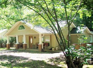 592 Wayside Rd NE, Rome, GA 30161