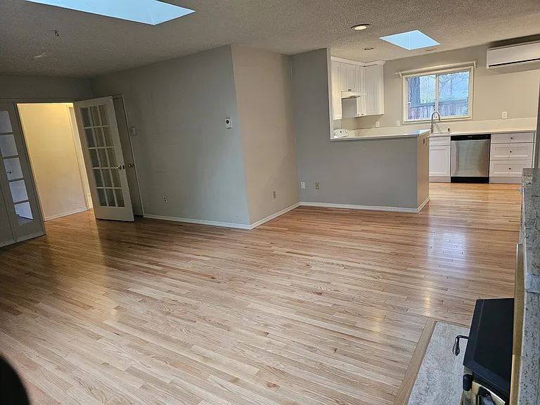 4160 Haven St — Photo 10