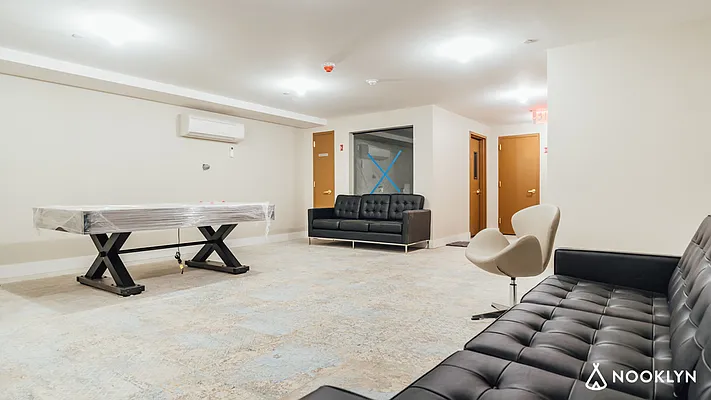 Rented by Nooklyn NYC LLC | media 7