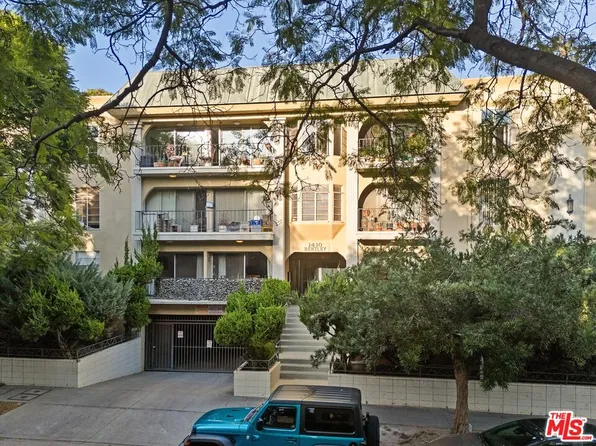 1410 S Bentley Ave APT 304, Los Angeles, CA 90025
