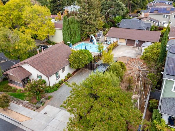 6774 Yount Street - 2bd/2ba, 952 sqft - in Yountville, CA
