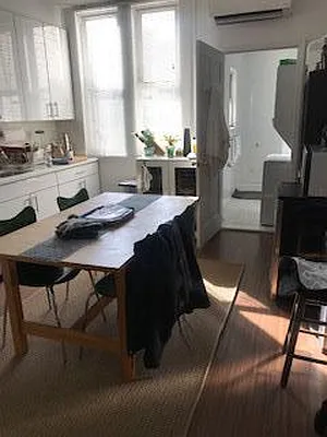 Rented by Paramount Realty Management | media 35