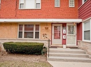 4916 Carol Ave #C, Skokie, IL 60077