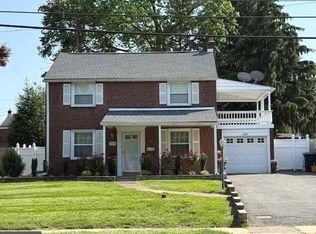 306 E Springfield Rd, Springfield, PA 19064