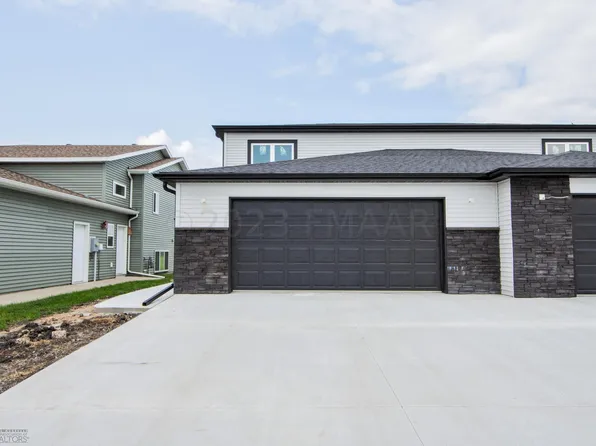 57 Cedar Dr, Mapleton, ND 58059