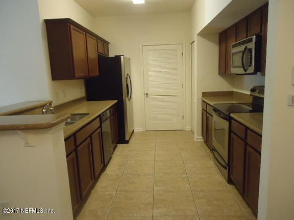 5th image of 4982 Key Lime Dr Unit 206