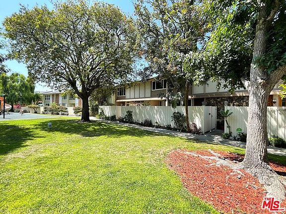 2nd image of 5215 Sepulveda Blvd Unit 9A