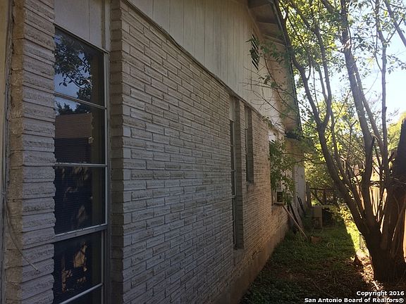 4th image of 6414 Timberhill