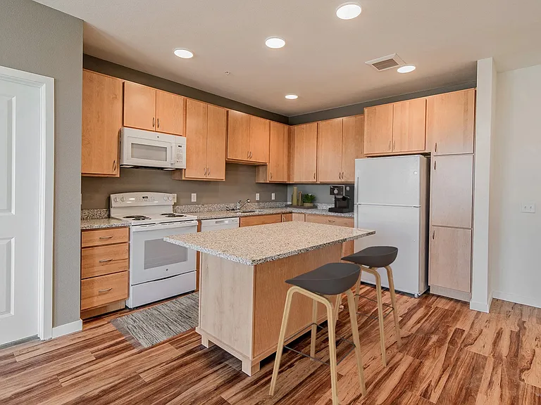 Centennial Crossings 62+ Apartments — Photo 24