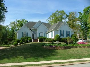 8929 Brookhill Dr, Hixson, TN 37343