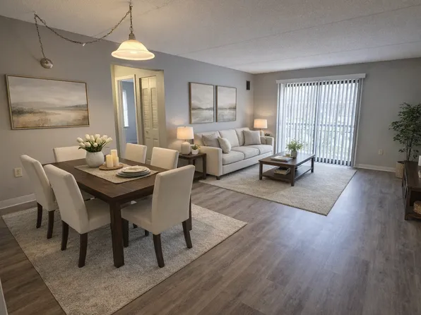 50 Harbor Point Blvd APT 210, Dorchester, MA 02125