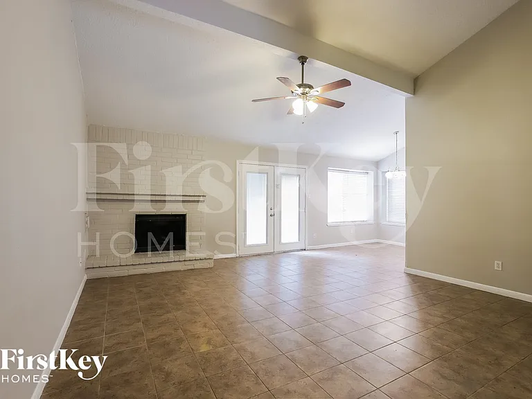 4118 Algernon Dr — Photo 3