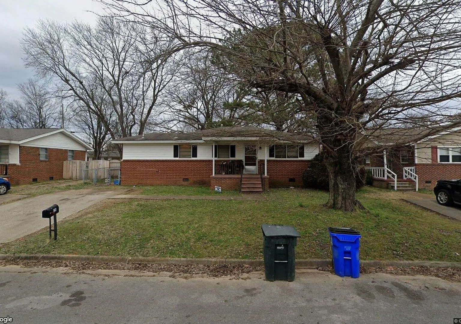Charming 3-Bedroom Home in Convenient Florence Location! — Photo 1