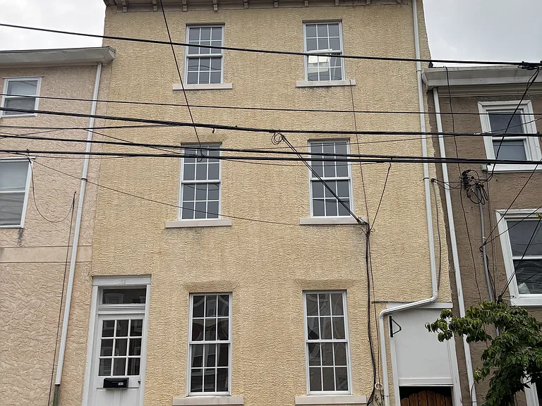 185 Gay St — Photo 5