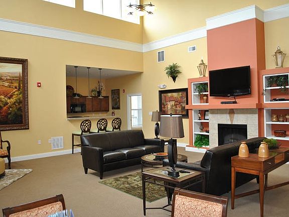Inviting Resident Lounge