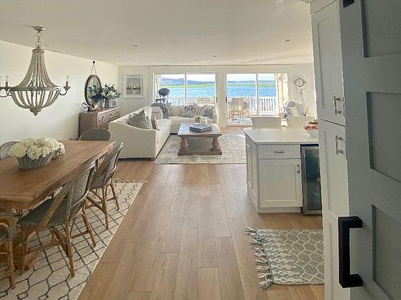 4th image of 642 Pleasure Ave #16