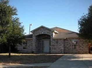 703 Wolf Creek Dr, Laredo, TX 78045