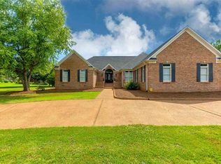 41 Northpointe Dr, Jackson, TN 38305