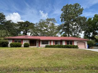 2331 Furman Dr, Charleston, SC 29414