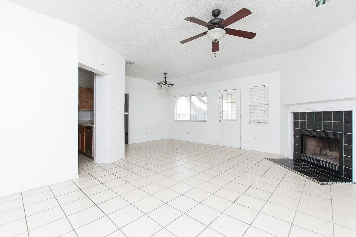 Building Photo - 3505 Dorothy Jane Dr