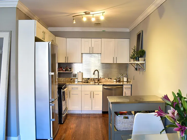 20 O St NW #B — Photo 5