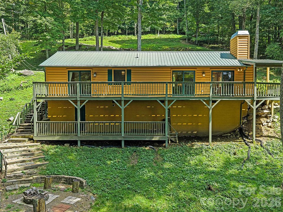 1st image of 73 Oak Ridge Ct