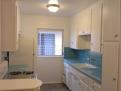 3rd image of 7551 Norton Ave APT 6