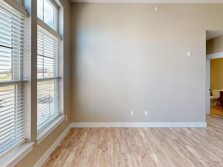 3235 Nyla St — Photo 53