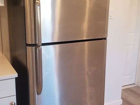 5th image of 1856 Horace Ave Unit 1