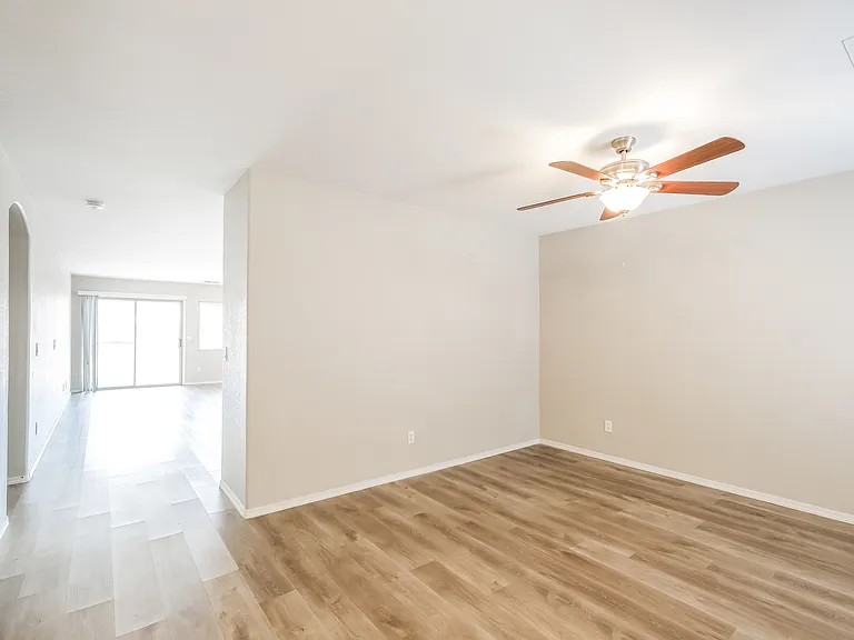 12929 W Willow Ave — Photo 4