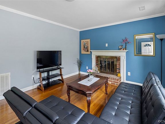 5th image of 4223 Cedardale Ln