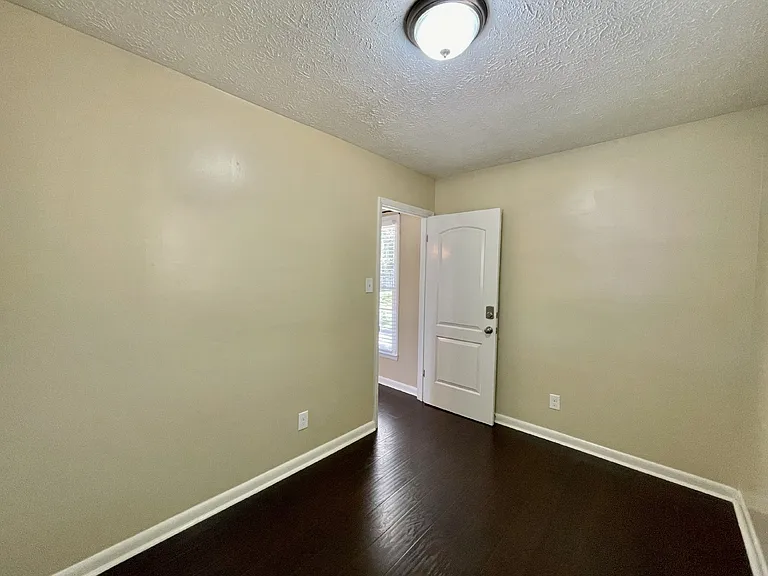 6817 Bryanstone Way — Photo 7