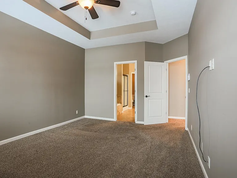 17020 Cypress St — Photo 16
