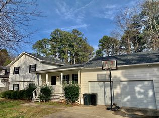 1140 Creekwood Cv, Lawrenceville, GA 30046