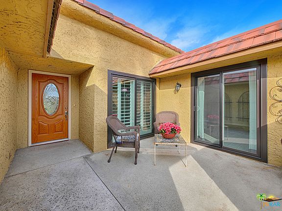 2nd image of 68937 Calle Montoro