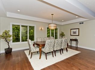 513 Poinsettia Pl, Springfield, IL 62711