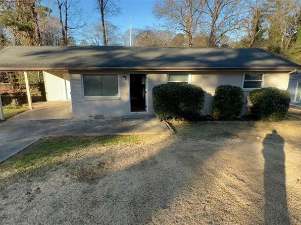 1943 Glenmar Dr, Decatur, GA 30032